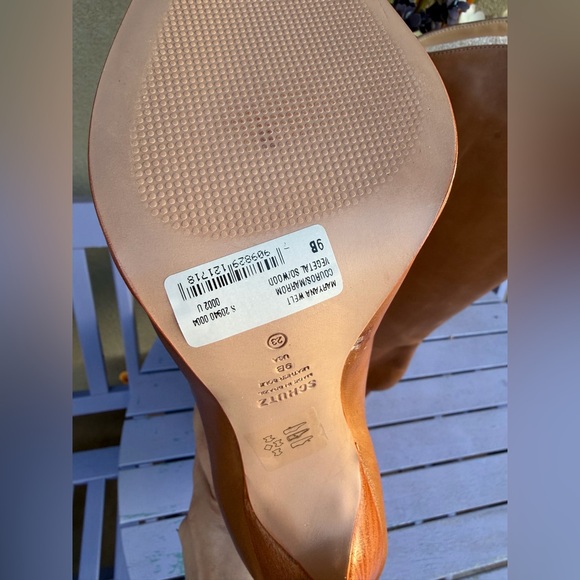 NWT Maryana Welt Leather Boot Size 9 - Picture 11 of 16